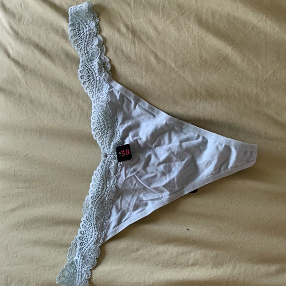 Bundle of LaSenza underwear - Picture 2 of 7